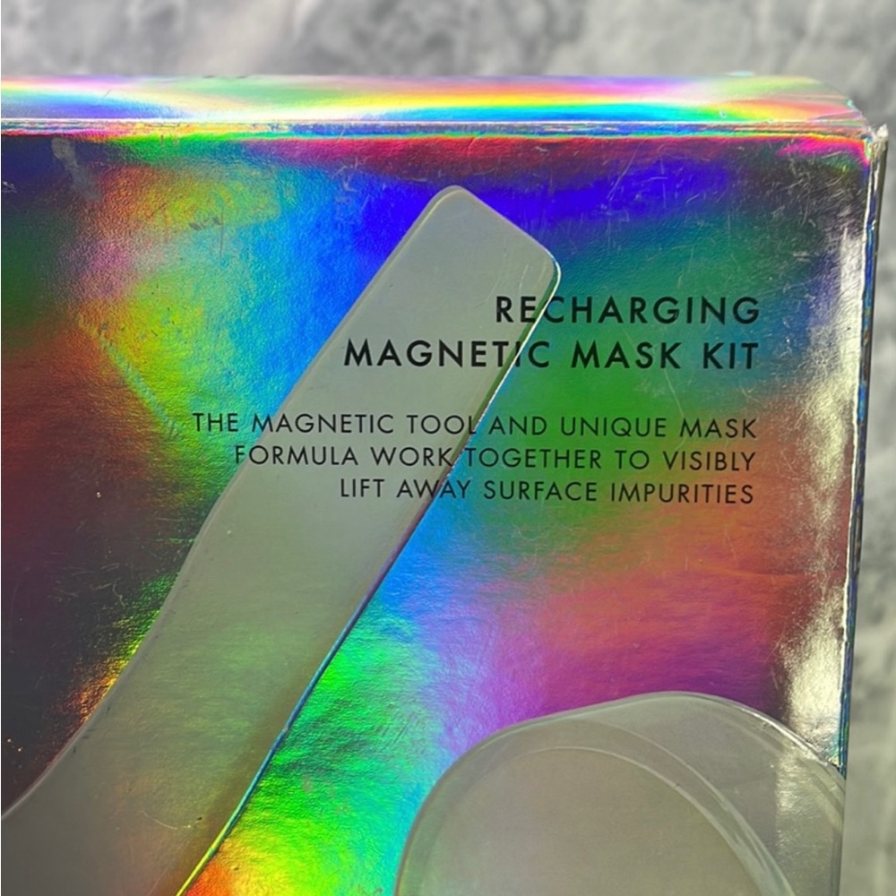 New ELF e.l.f. Beauty Shield Recharging Magnetic Mask Kit - Picture 2 of 5
